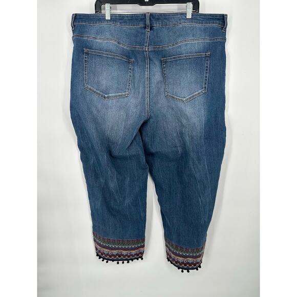 The Pyramid Collection Crop Denim Jeans Size 2X Embroidered Pom Poms Boho Hippie - Picture 4 of 9